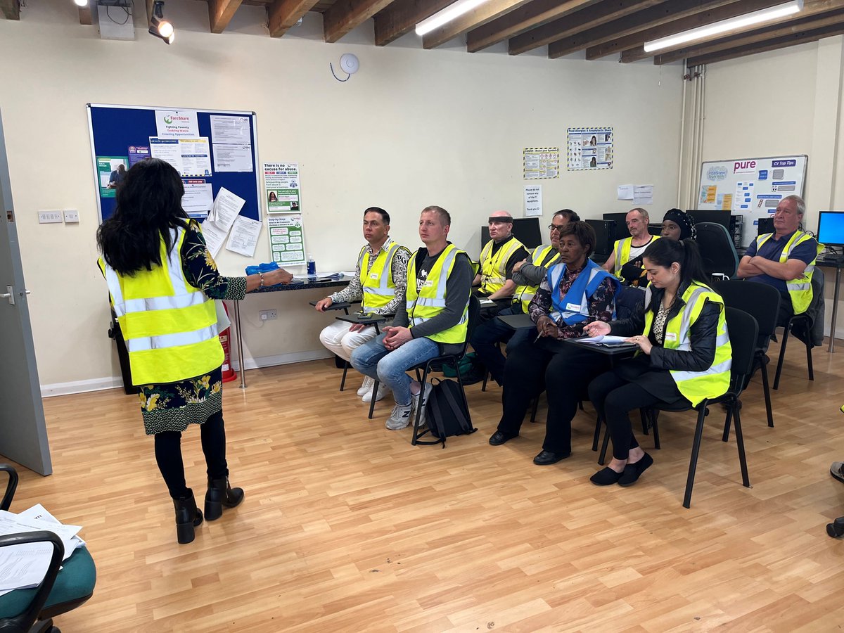 We have an exciting new employability programme launching in May! We'll be running sessions from our Nottingham depot designed to help single parents gain new skills & find meaningful employment! Read more: buff.ly/4bgB1Rh Funded by @MaxUKnews Local Impact Fund