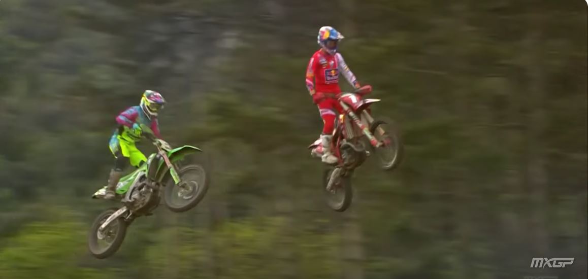 Watch the battle between @JorgePrado61 and Romain Febvre during the MXGP Race 2 of MXGP of Trentino 💥 youtube.com/watch?v=W5W_PZ… #MXGP #Motocross #MX #Motorsport #MXGPTrentino