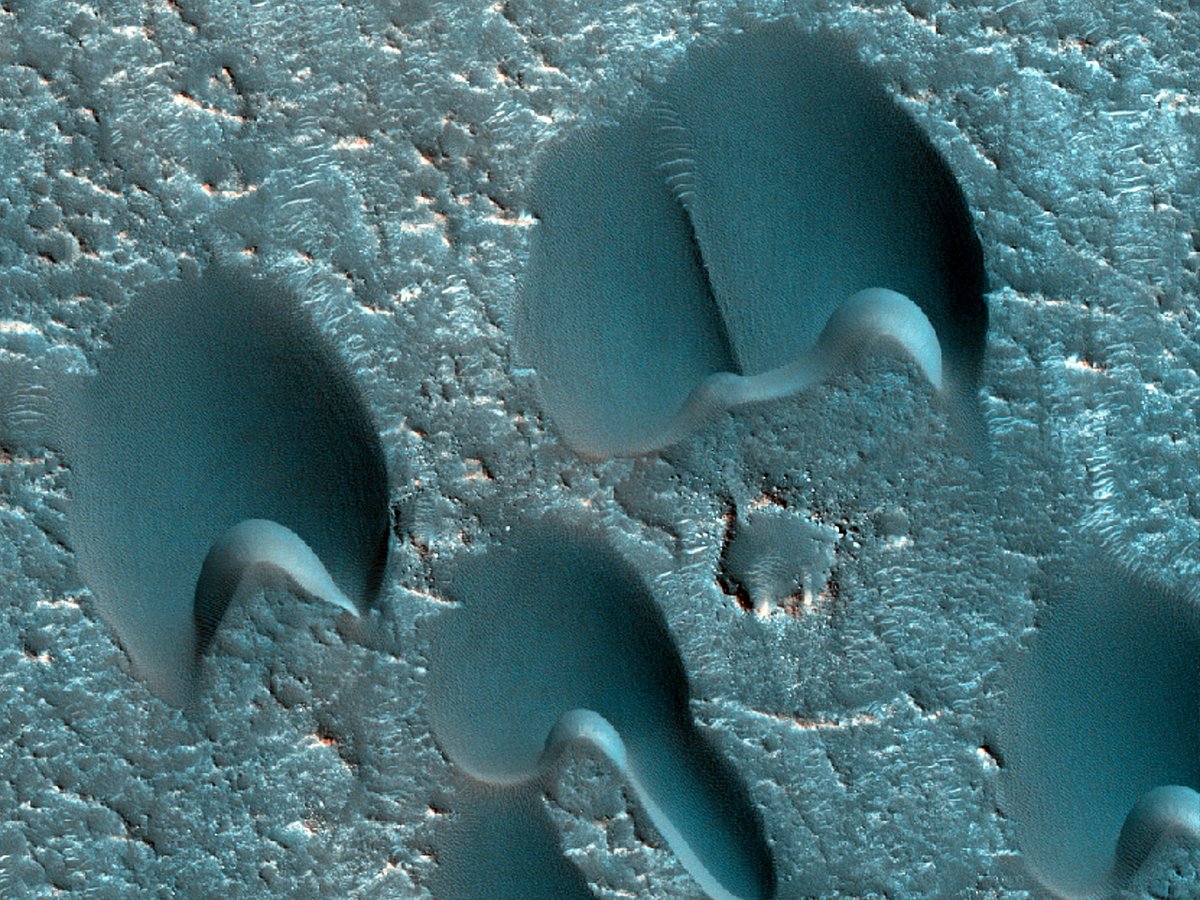 HiRISE tweet picture