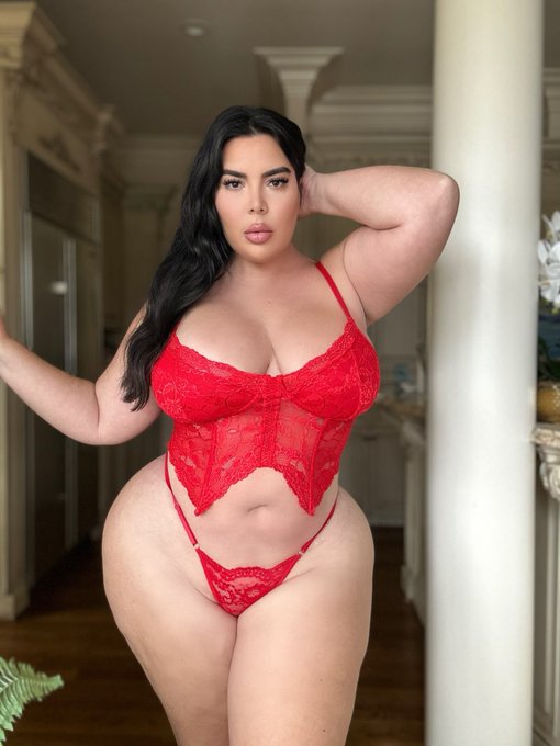 Come say hi https://t.co/bOWeqJvHK6 https://t.co/O7LiApCb9P