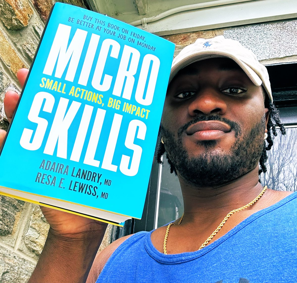 🗣️It’s finally here!!! Can’t wait to take my career to new heights 📈 #MicroSkills @ResaELewiss @AdairaLandryMD 
harpercollins.com/products/micro…