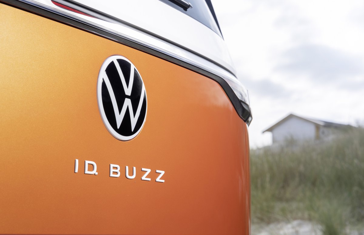 Take advantage of our exclusive lease promotion for the Volkswagen ID Buzz. 

Embrace the power of electric driving and experience the future firsthand! 🚗🔋

dreamlease.co.uk/volkswagen-car…

#VolkswagenDriver #IDBuzz #Carleasing #EV #Futureofdriving #cars2024 #VolksawagenFamily
