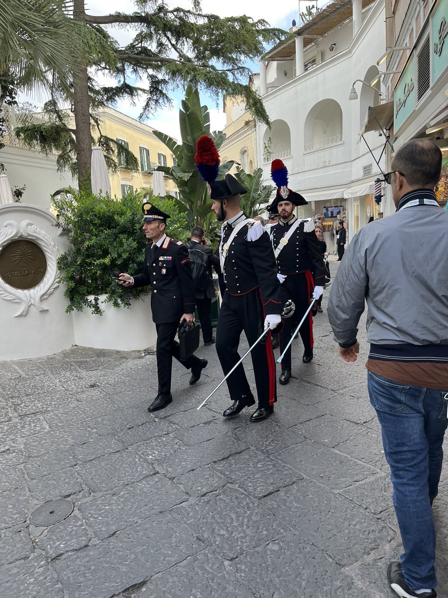 Good afternoon from the streets of #Capri #G7
