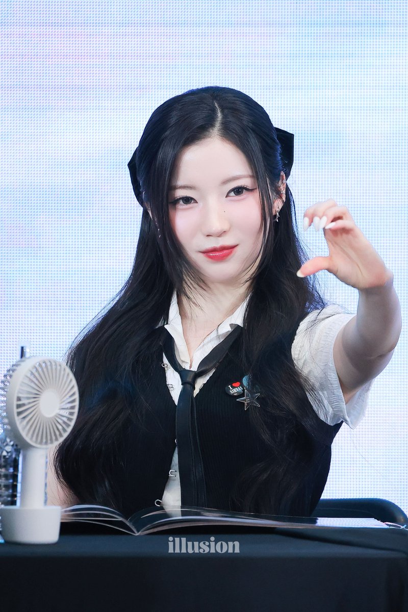 enami0417's tweet photo. 240413 팬싸

#BABYMONSTER #베이비몬스터 
#ASA #ENAMIASA #아사 https://t.co/9PReFYIykw