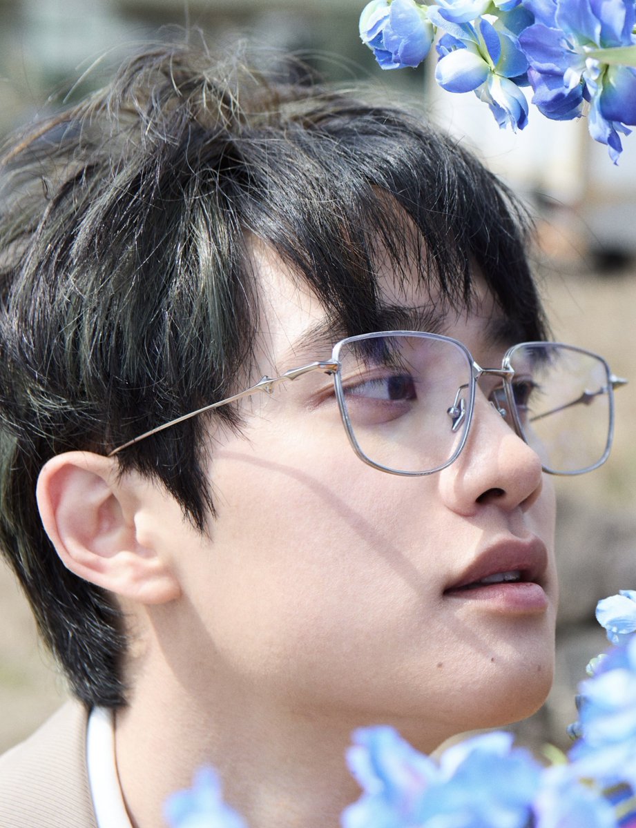 THE FACE CARD IS INSANE