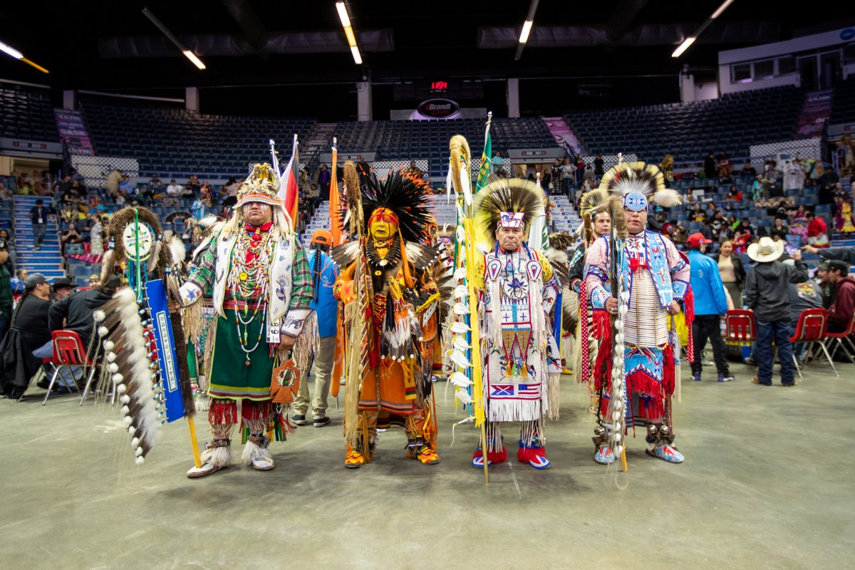 🪶 Come to the 45th Annual First Nations University of Canada Spring Celebration Powwow, on April 20-21 at the Brandt Centre! Witness traditional dances, powerful drum rhythms, and explore Indigenous crafts. 🔗 Learn more - fnuniv.ca/events/spring-… @FNUNIVCAN @BrandtCentre