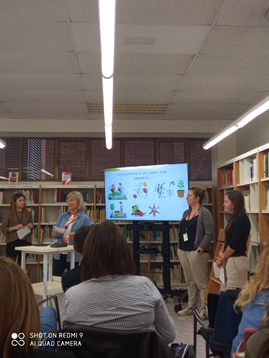 Victoriahinojsa's tweet photo. Tancament formació Connecta als Plans educatius d'entorn. Han participat els Plans educatius d'entorn de: Bages sud, Manresa, Santa Coloma Gramenet, Olot, Sant Cugat del Vallès i Borges Blanques. Un èxit! Gràcies https://t.co/IKQdPt97Tj