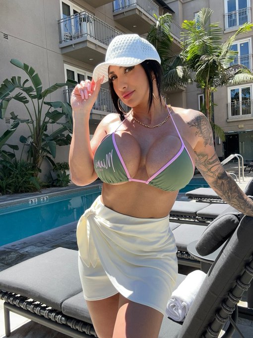 Good morning! ☀️🌴 https://t.co/uRqE7nCHyM<a href="/tag/onlyfans"class="tags"><span>#onlyfans</span></a>