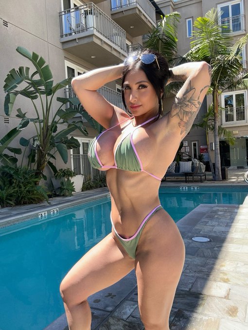 Good morning! ☀️🌴 https://t.co/uRqE7nCHyM<a href="/tag/onlyfans"class="tags"><span>#onlyfans</span></a>