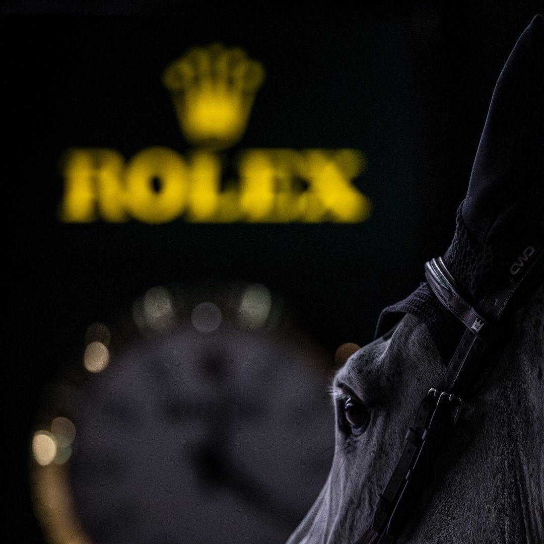 Eyes on the clock 👀

📸 Rolex Grand Slam / Ashley Neuhof
#JumpIntoHistory #RolexGrandSlam #TheCommitmentOfALifeTime #showjumping #CHIOAachen #TheDutchMasters #SpruceMeadows #CHIGeneve