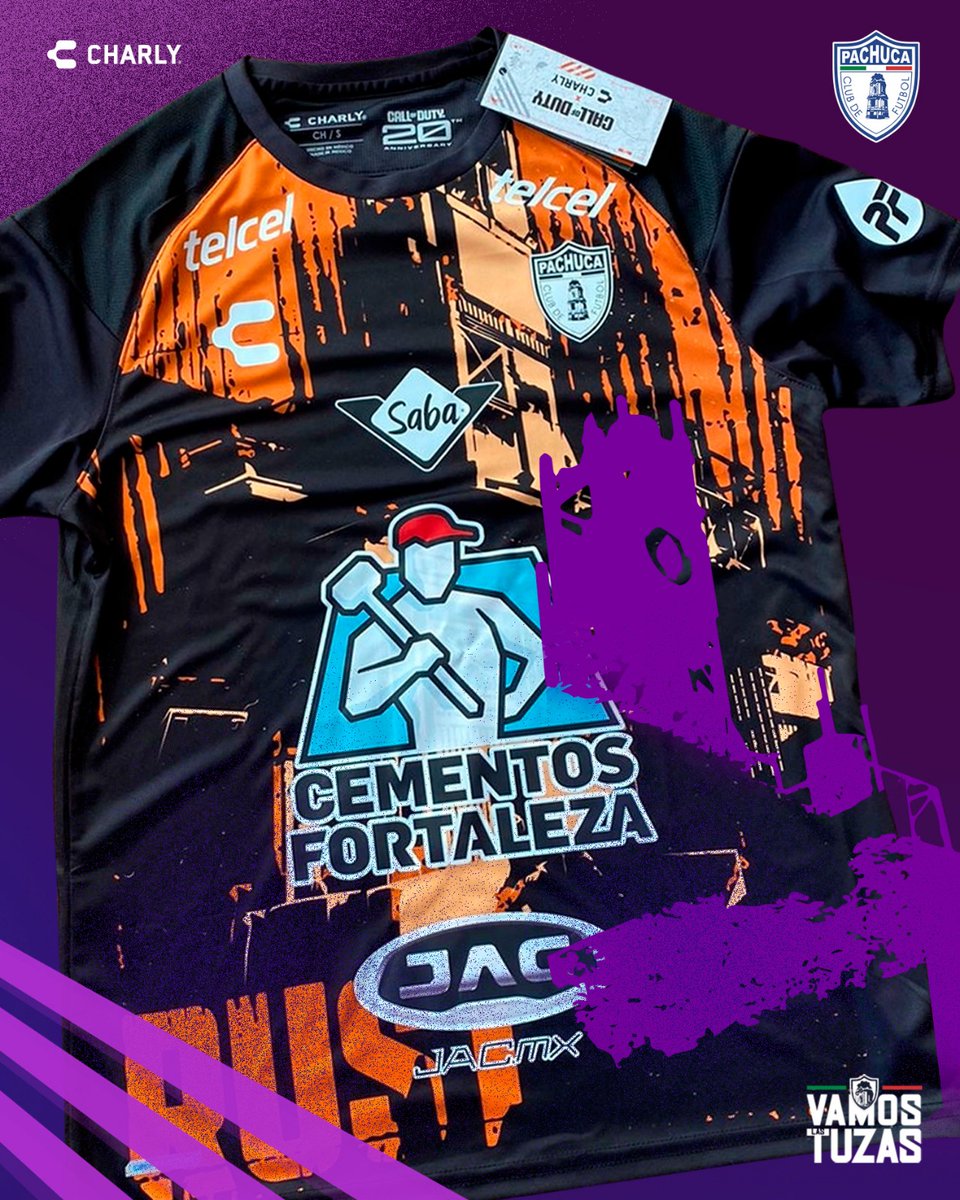 🪖 | El deber nos llama... ¡Y llegó el momento de cumplirlo con la equipación alternativa Rust #WarZone @CallofDutyLATAM de @CharlyFutbol! 🫡 #VamosLasTuzas💜