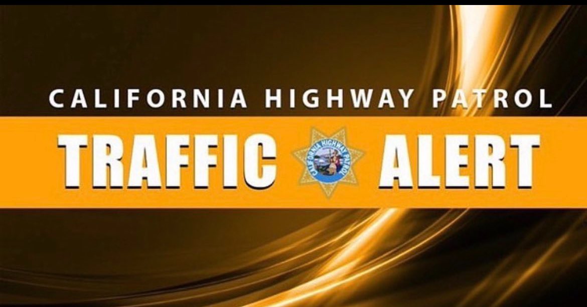 CHPscrz's tweet photo. 🚧⚠️TRAFFIC ALERT: If you're hitting Hwy. 17 near Crescent Drive today, heads up! 🛠️ Emergency guardrail repairs mean the left lane lane in BOTH directions is CLOSED 🚫 from 9:30 AM to 2 PM. Plan ahead, expect delays, and stay safe! 🚗💨 #TrafficUpdate #CHP #Hwy17Alert 🚦👷‍♂️ https://t.co/qaBlkW75wE