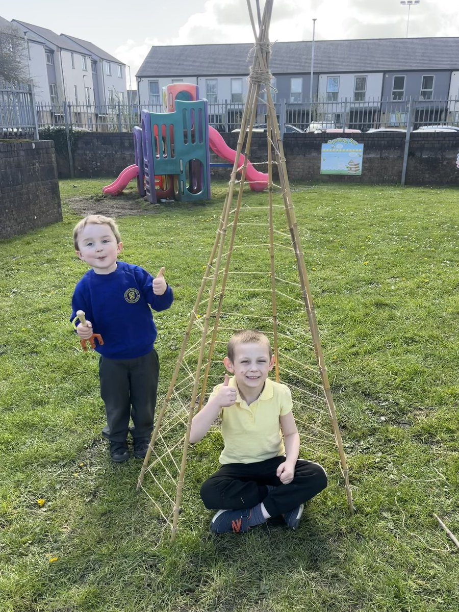 #DosbarthGwern have been busy making teepees this week, we cannot wait for some more sunny days in the garden.