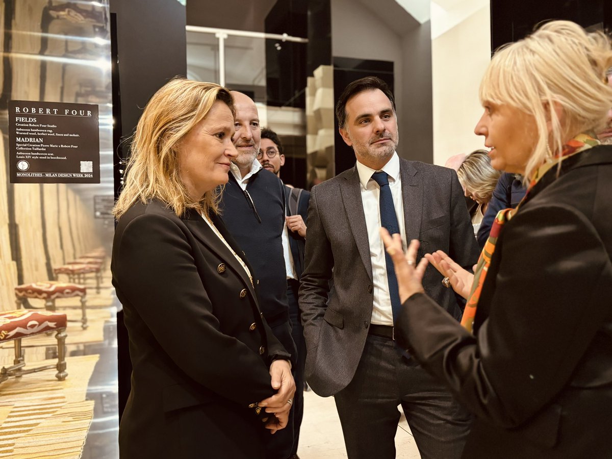 Business France tweet media