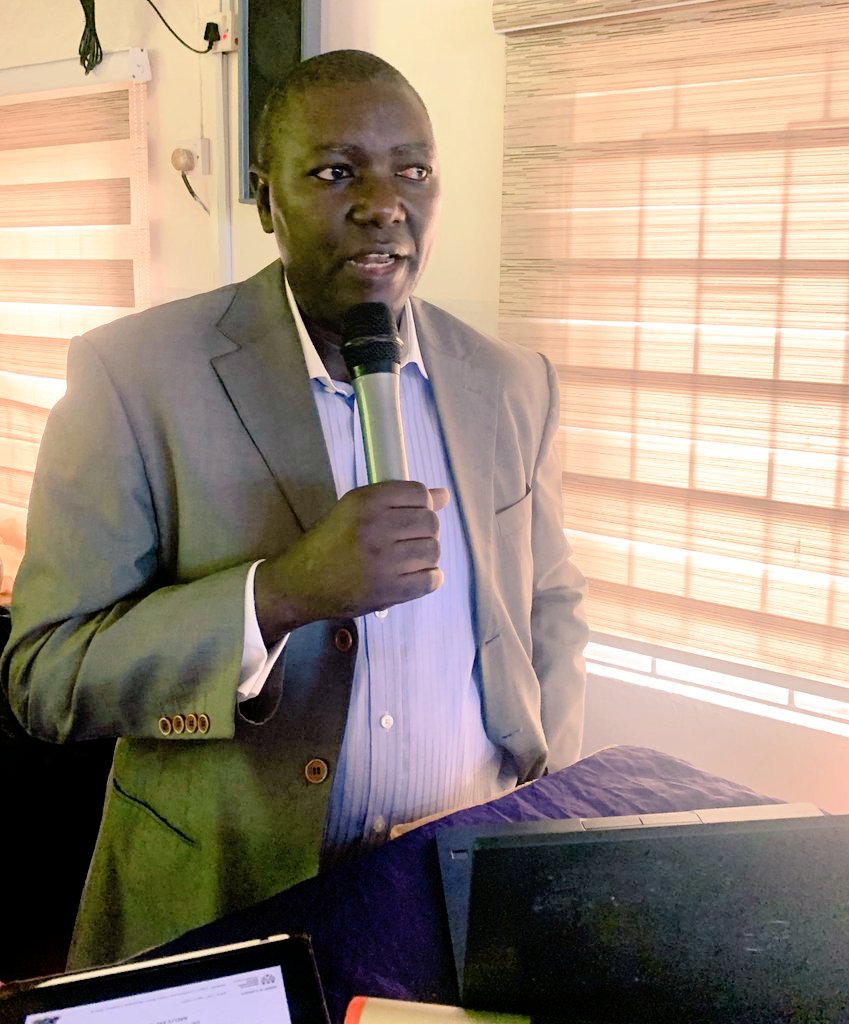 thehimmediang's tweet photo. Our #HI Professional had a fantastic time at the #AHRIMPNLAGOS #HIPWeek24 celebration! They had the opportunity to listen to experts in healthcare  and data analytics on how health information drives insights and innovation in the field.#HIPWEEK24 #HIMMEDIA https://t.co/8FgWsXPVTw