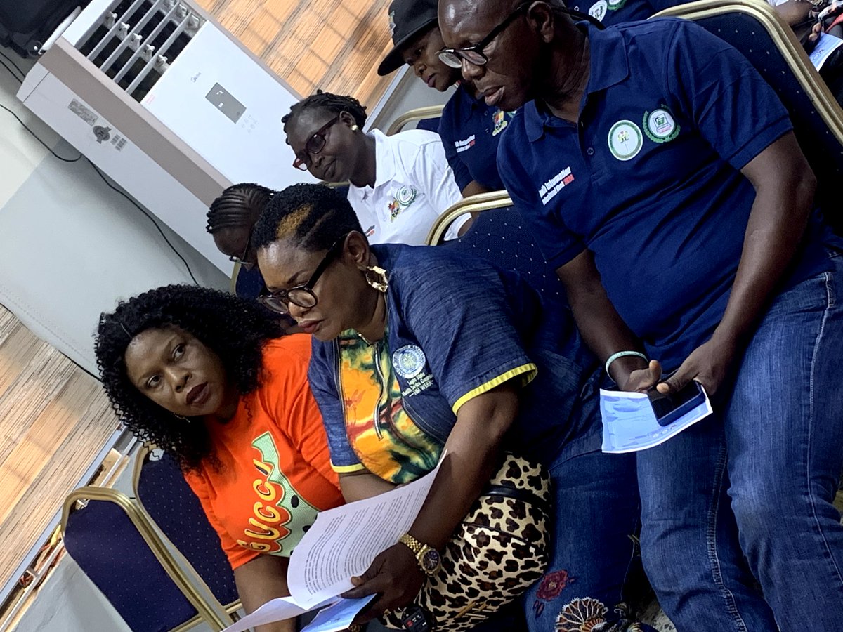 thehimmediang's tweet photo. Our #HI Professional had a fantastic time at the #AHRIMPNLAGOS #HIPWeek24 celebration! They had the opportunity to listen to experts in healthcare  and data analytics on how health information drives insights and innovation in the field.#HIPWEEK24 #HIMMEDIA https://t.co/8FgWsXPVTw