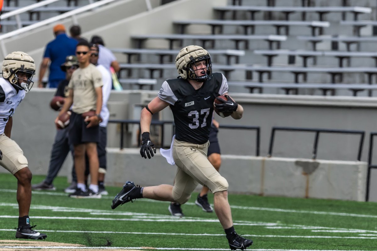 Jordan Owens tweet media