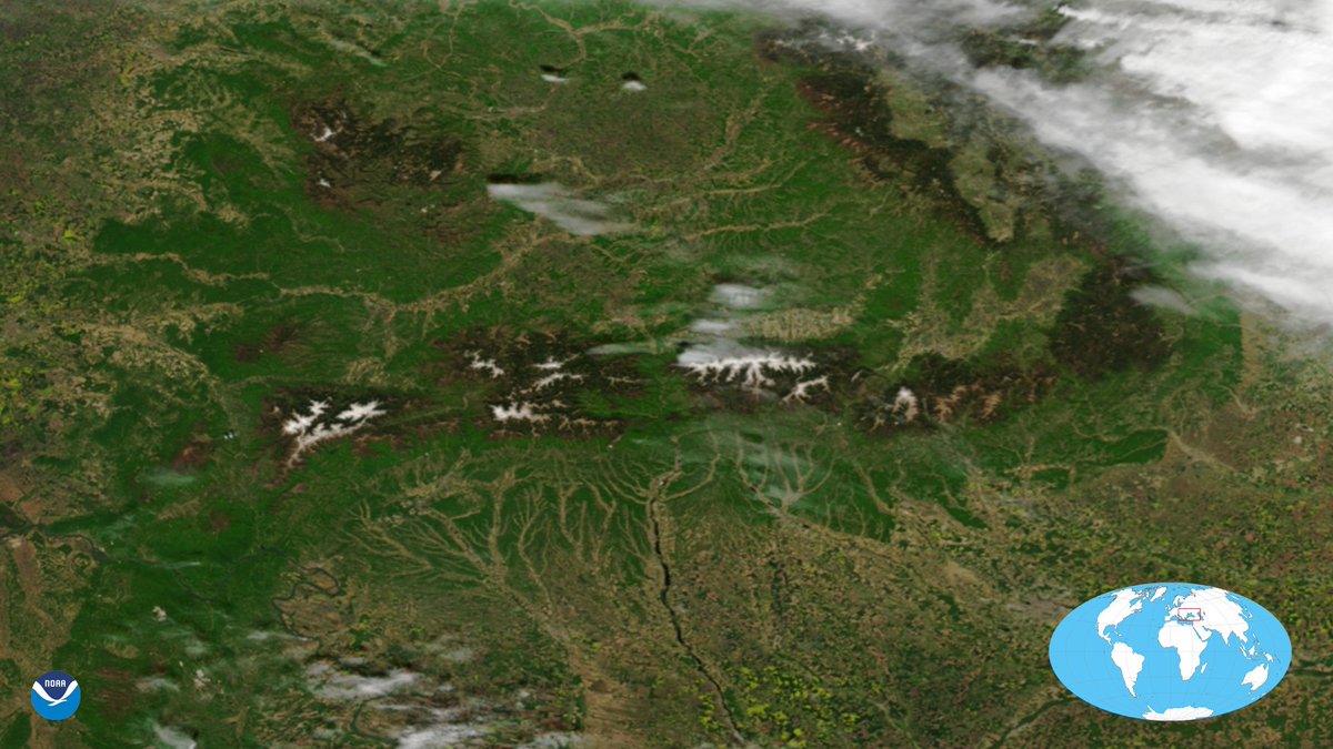 Time for a #WhereInTheWorld Wednesday quiz! 🗺️🔍 Yesterday, the #NOAA20 🛰️ had a beautiful view of this group of mountain ranges located in southern Romania. This group is part of a larger mountain range that forms an arc across Central Europe.