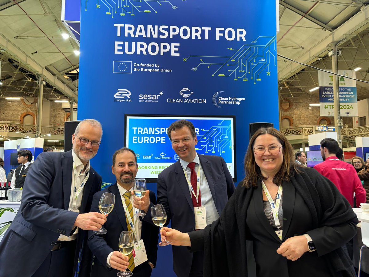Today at the @TRA_Conference we join forces for 🇪🇺Transport Research. Members of #EU_Rail, @CleanHydrogenEU, @SESAR_JU, and @clean_aviation join the Transport for Europe stand to engage with industry peers & gain insights from the latest advancements in #transport #research.