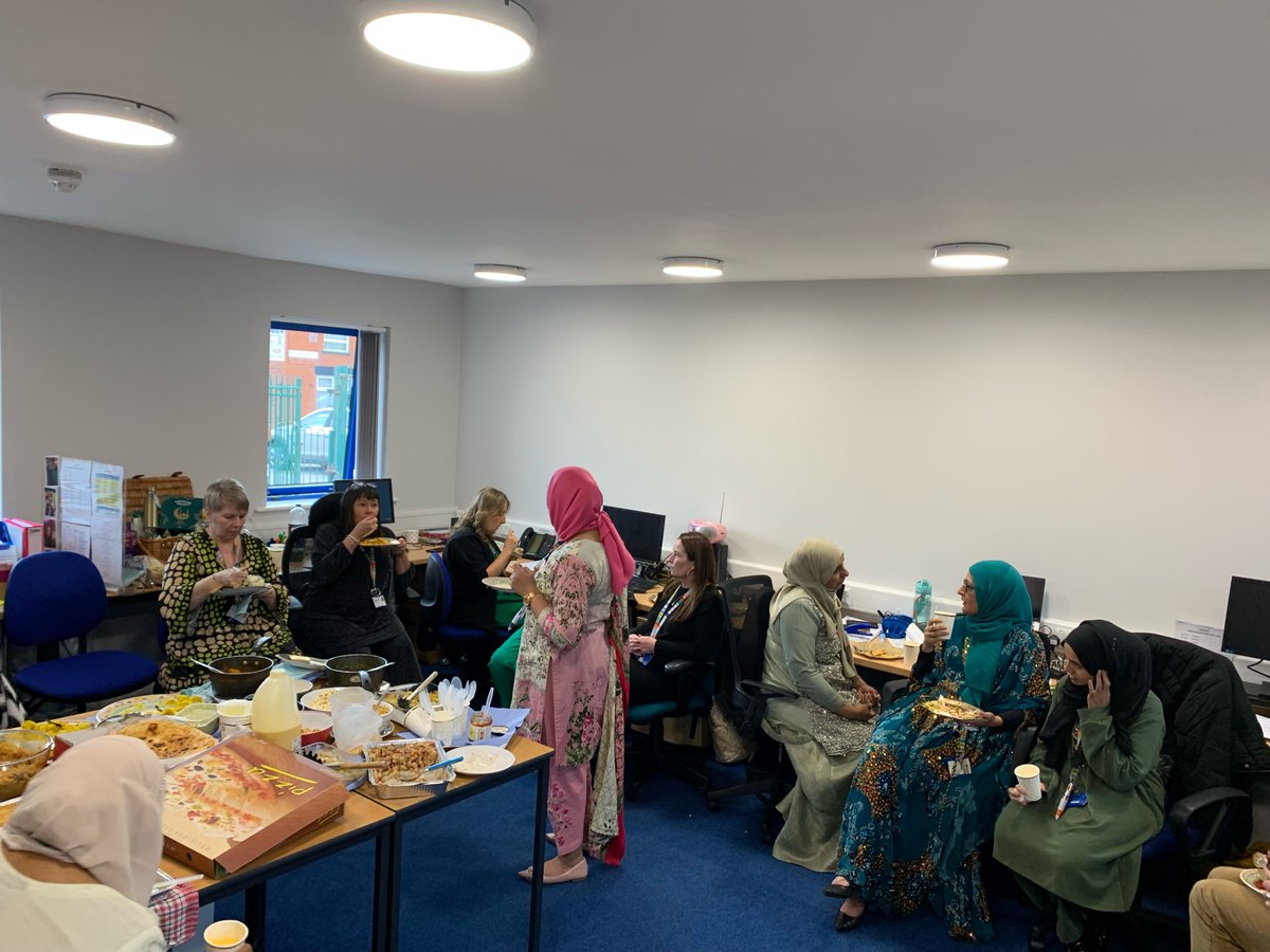 BoltonACIS's tweet photo. We enjoyed belated Eid celebrations today before our staff meeting...what an amazing spread! https://t.co/xXDj86GO6Y