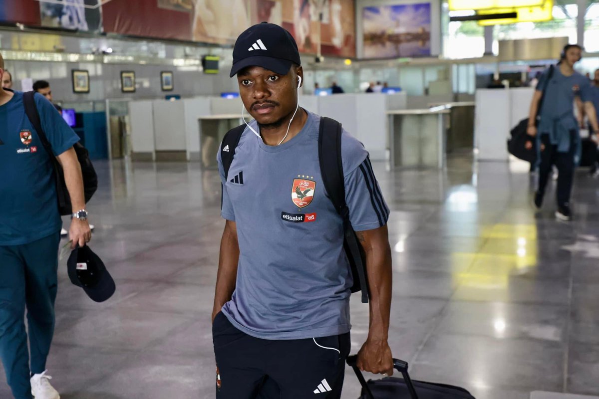 Cairo ✈️ Lubumbashi 

The Red Devils are off to face TP Mazembe! ❤️🦅

Tau is flying with the team. 🇿🇦✨

#CAFCLwithMicky 
#YallaYaAhly
#TotalEnergiesCAFCL