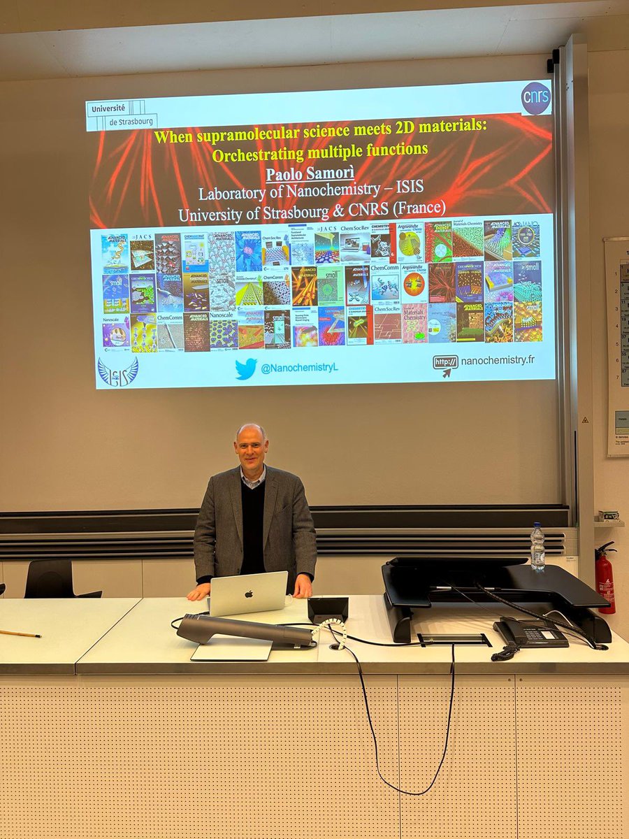 Today at @unifrChemistry, we are hosting Prof. Paolo Samori @PSamori from University of Strasbourg @strasbourg_uni Prof. Samori has just started his talk, entitled “When supramolecular science meets 2D materials: Orchestrating multiple functions”…#unifr #unifrchemistry