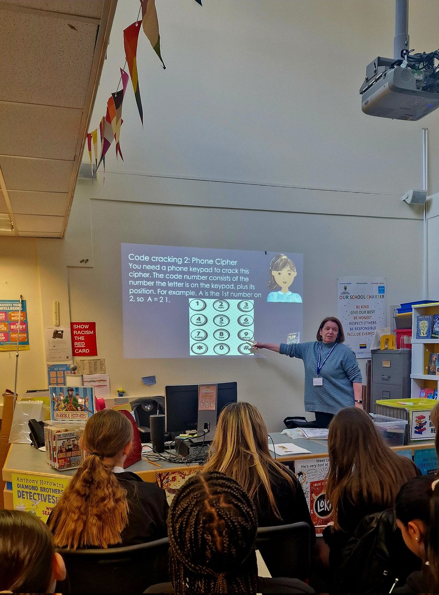 Knightswood School Library tweet media