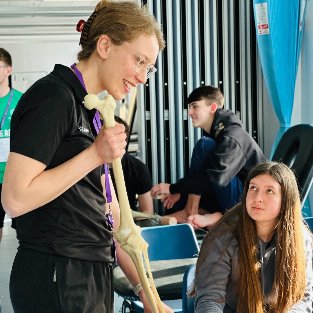 🎓 Dive into Leeds Beckett Applicant Days! Tailored sessions, supportive staff, inspiring stories, and interactive workshops await! Discover more through current student Jess' blog: leedsbeckett.ac.uk/blogs/student-… #BeBeckett #ApplicantDay