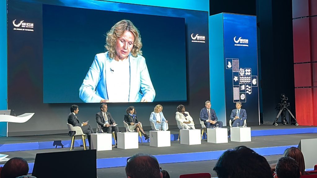 After Greece announced a ban on bottom trawling by 2026 at the #OurOcean2024, the Federal Minister for conservation @SteffiLemke just mentioned that a similar initiative is part of Germany’s plans. Great to see countries taking action to protect our oceans.