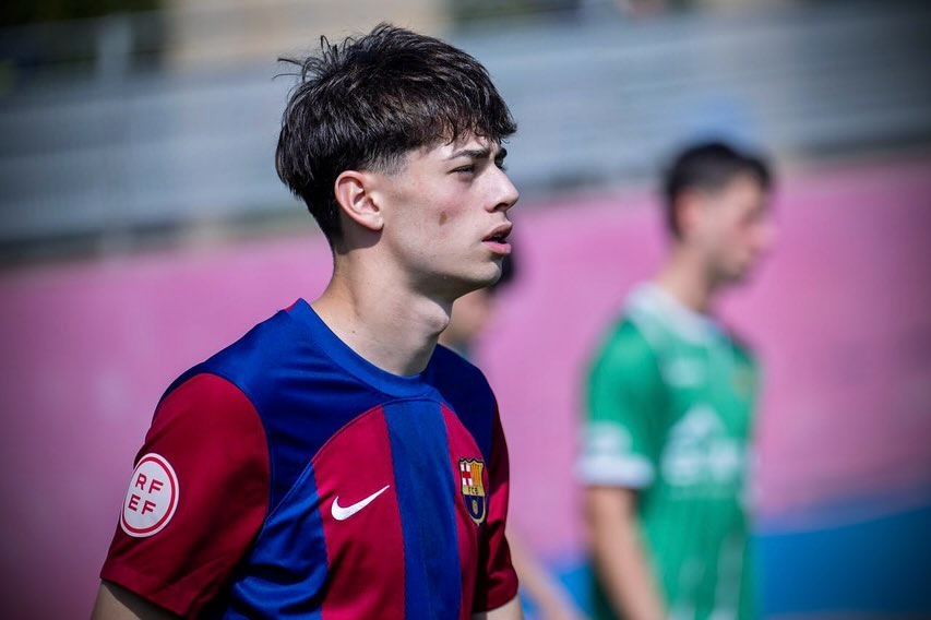 ❗️Juvenil B striker Oscar Gistau suffered an injury in the team's last match against Gimnàstic Manresa. After tests, results today confirmed a partial rupture of the tendon (hamstring) in his left leg as mentioned by @noeliadeniz and later @Espacio_Masia. The player's season is…
