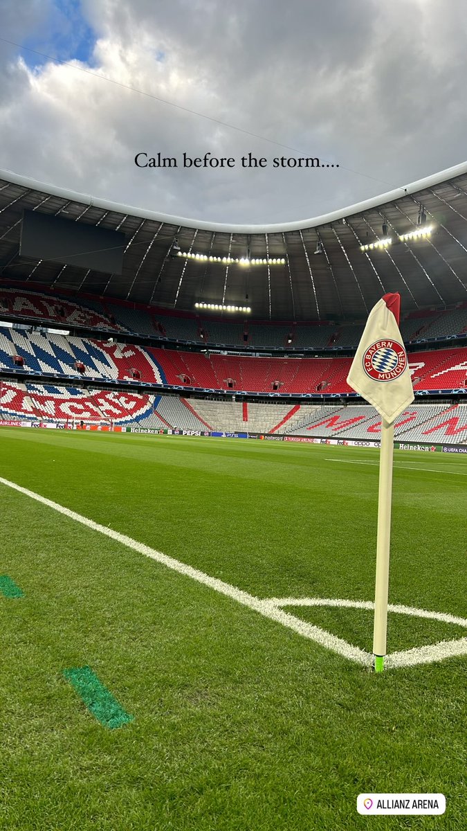 Here we go! 7pm UK Time @tntsports 2, Can @Arsenal book their first #UCL Semi-final spot in 15 years; against a @FCBayern side who haven’t lost their last 14 UCL home games….its in the balance! #BAYARS