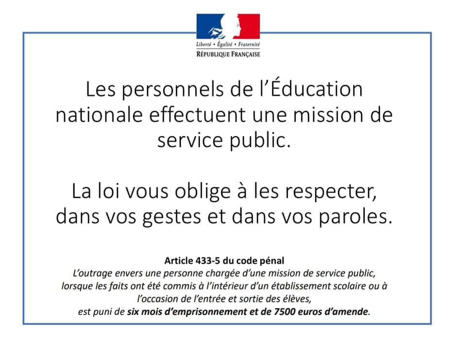 À afficher devant chaque école.