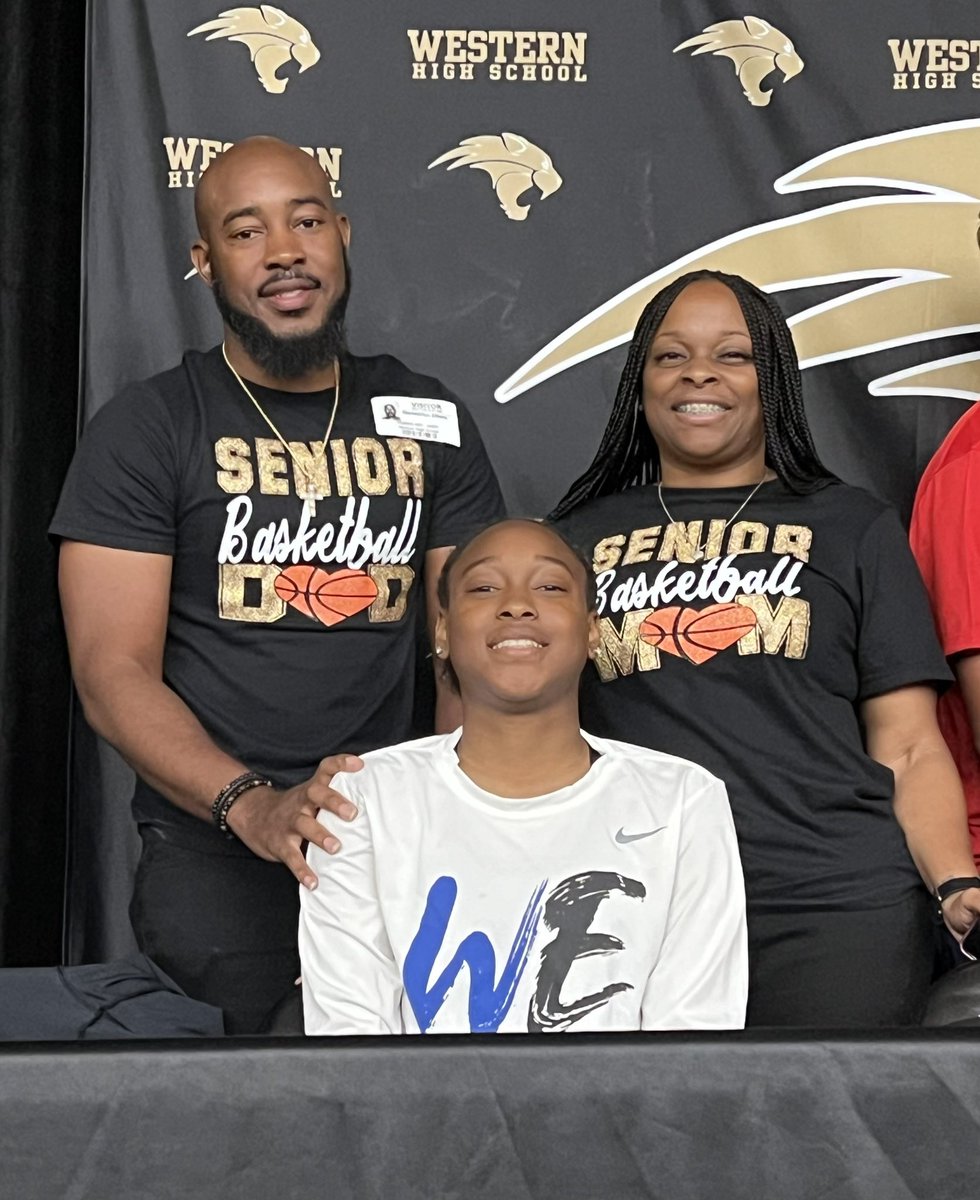 Lady Wildcat Basketball 🔺 tweet media