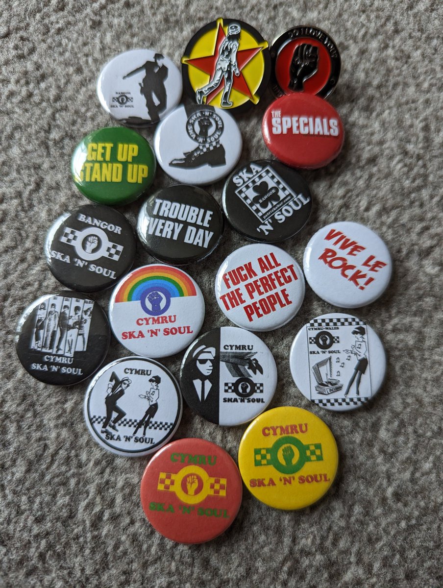 Get up ,stand up 👍🏻✊🏻 don't give up the fight .
#theSpecials #theClash with a bit of #SkaNsoul