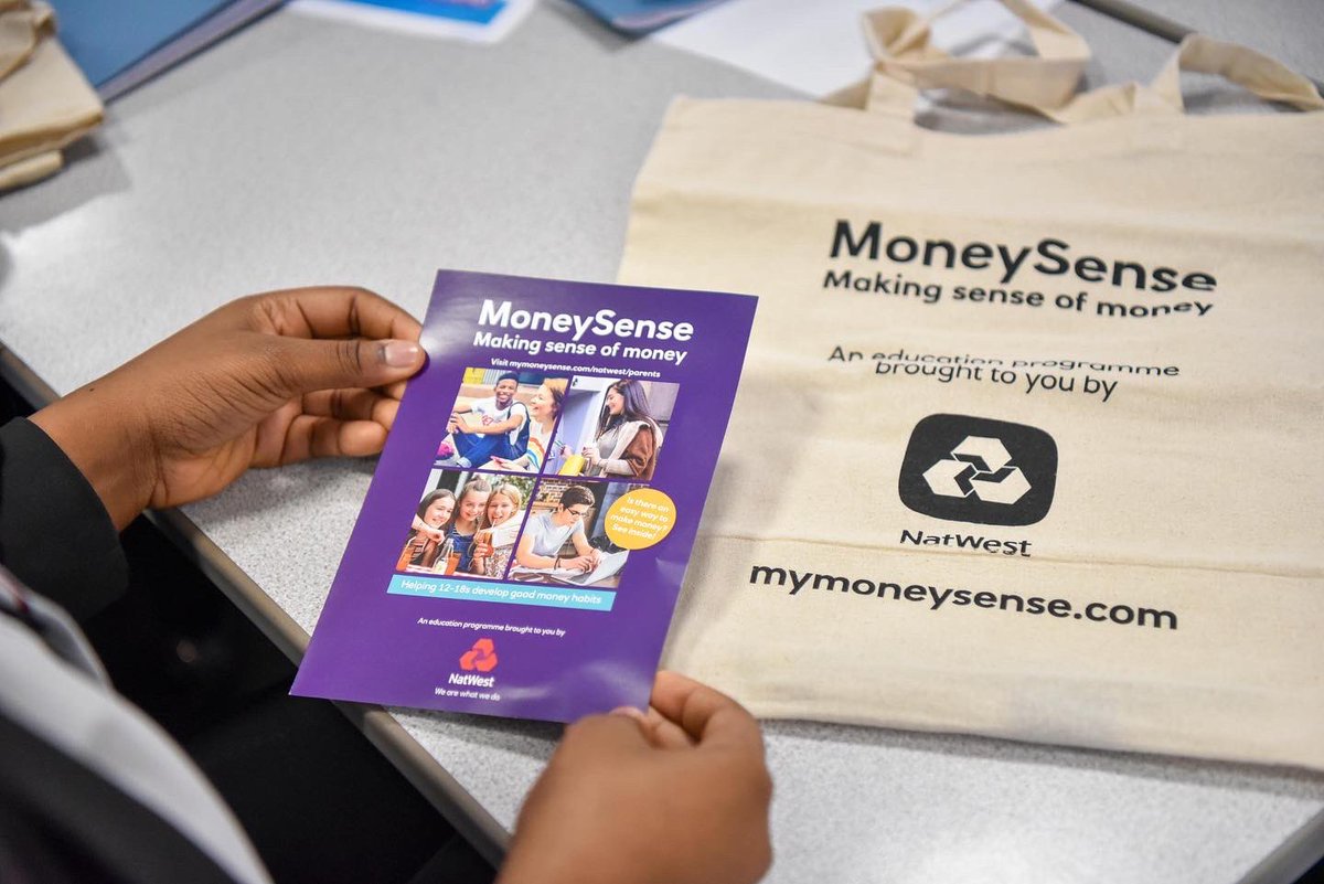 Thanks to Michel & Rubeena from NatWest who visited our U6 students for an insightful session on financial planning. Their MoneySense programme is all about equipping young adults with the knowledge and skills to manage their money effectively. 💷

#WeAreWGS #WGSWellbeing