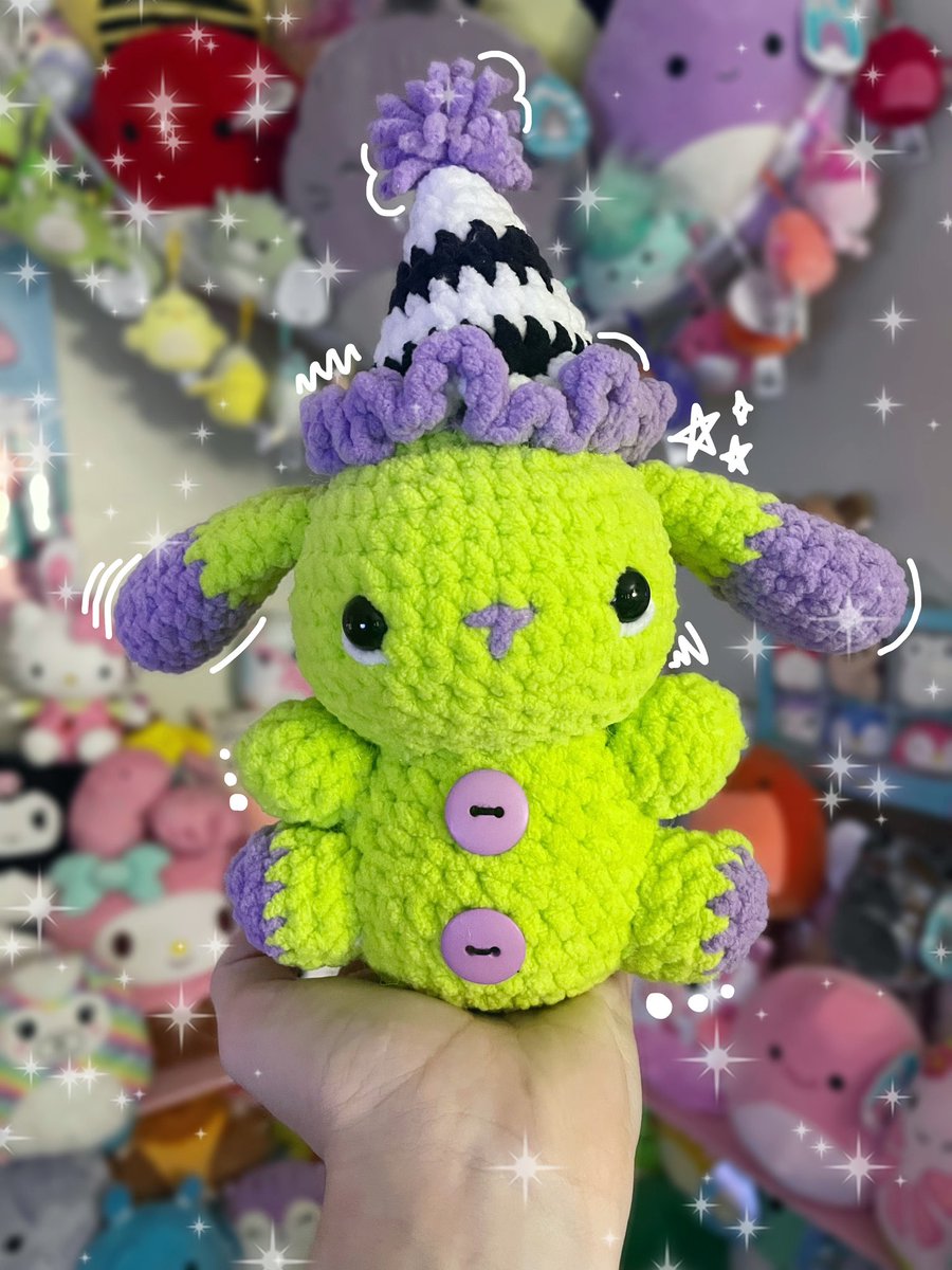 lil clown bunny 🤭💚💜 #crochet #amigurumi