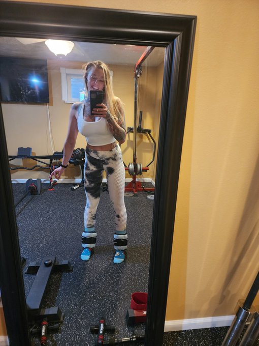 #DogHouseGym https://t.co/BSplfGK2We<a href="/tag/doghousegym"class="tags">#DogHouseGym</a>