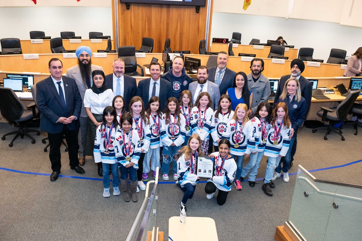 Congratulations to the @BCGHA U9A Girls Hockey Team for their championship win at the 55th Brampton Canadettes Easter Tournament! 🥇🏒 We're thrilled to celebrate the success of our talented young athletes. The 55th Annual Easter Tournament, hosted by the Brampton Canadettes…