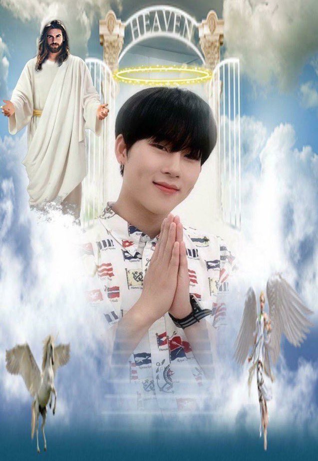 no one can tell me monsta x karma isn’t real cus how were we in the trenches bc some twt stans pretended to not know jooheon and in a BEAM OF LIGHT HE EMERGES FROM FANCAFE LIKE THE SECOND COMING OF JESUS 🙌💗😭 thank you joosus … thank you … 🙏🧎‍♀️