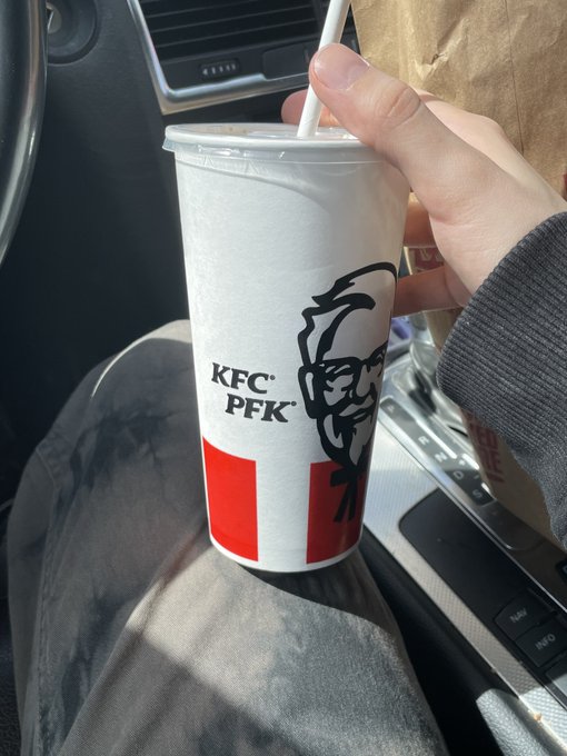 only in quebec https://t.co/oAwcqUPKmi