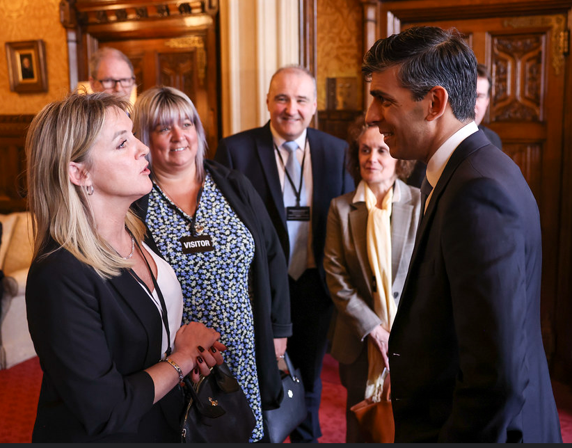 New in Post Office - look who's been meeting the PM!

Lee Castleton (and Lisa), Tracy Felstead and Janet Skinner met Rishi at his office in the House of Commons today.

I think this last pic of Janet shows the precise moment she lobbies him to speed up compensation 😅👇