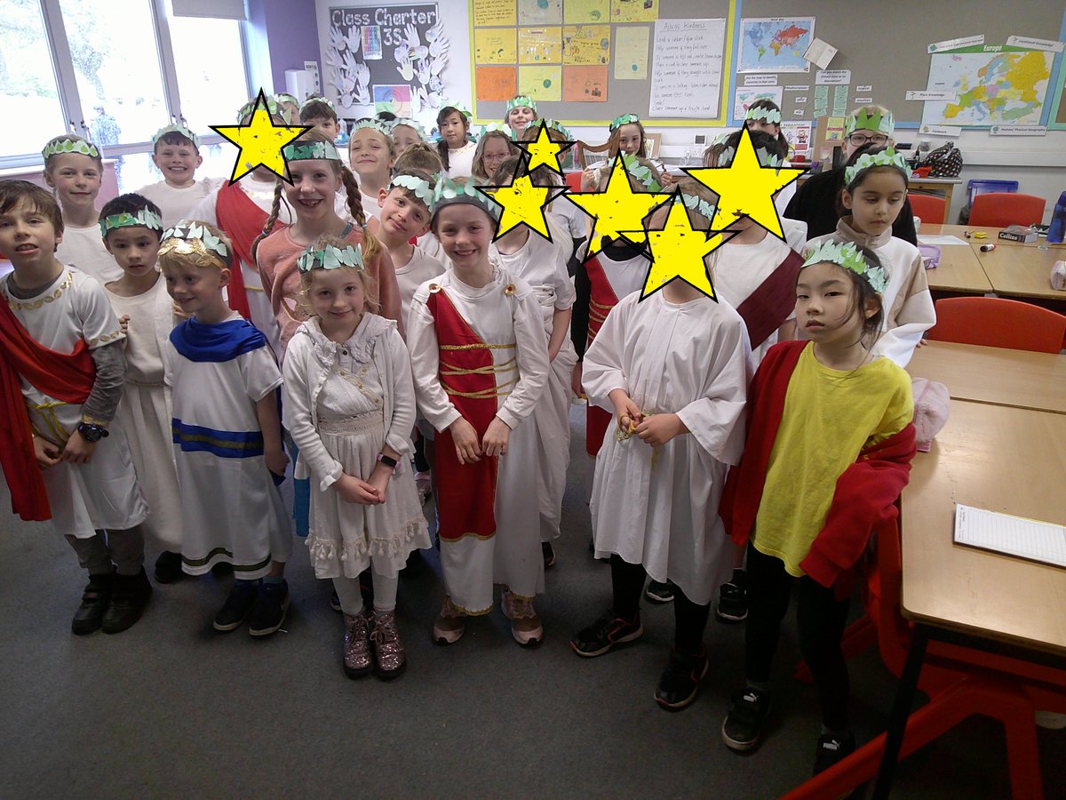 3S enjoyed an energetic launch to their new topic about Ancient Greece. The children's costumes were great and they competed well in their mini-Olympics!
