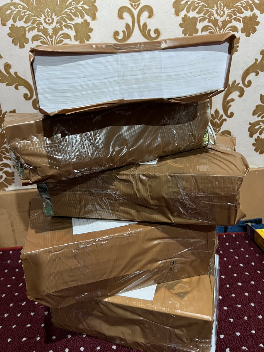 Another 5 set of books dispatched to deserving students, it is with your support we are able to do it. #giftbooks

If you find anyone in your surroundings who is struggling with his studies due to the lack of books help him in connecting with us.