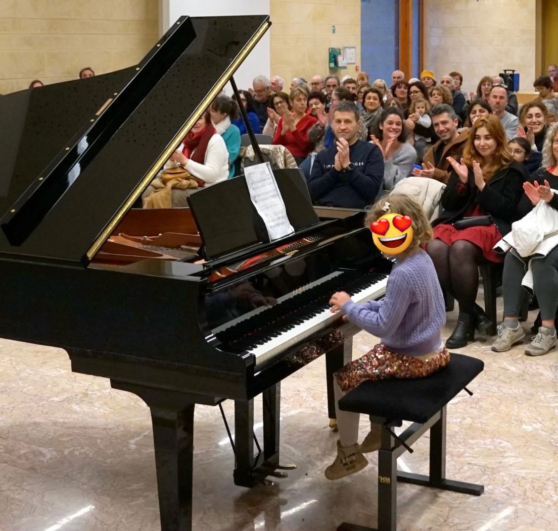 📝 Emma “Useful” Sheppard 📖 tweet media