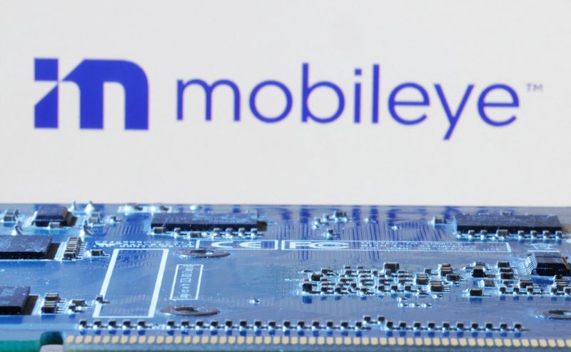 Exclusive-Mobileye set to ship at least 46 million new assisted driving chips
Read selfdrivingcars360.com/exclusive-mobi…

#selfdrivingcars #driverlesscars #autonomouscars #autonomousvehicles #selfdriving #driverless #cars #automotive #transport 
selfdrivingcars360.com/wp-content/upl…