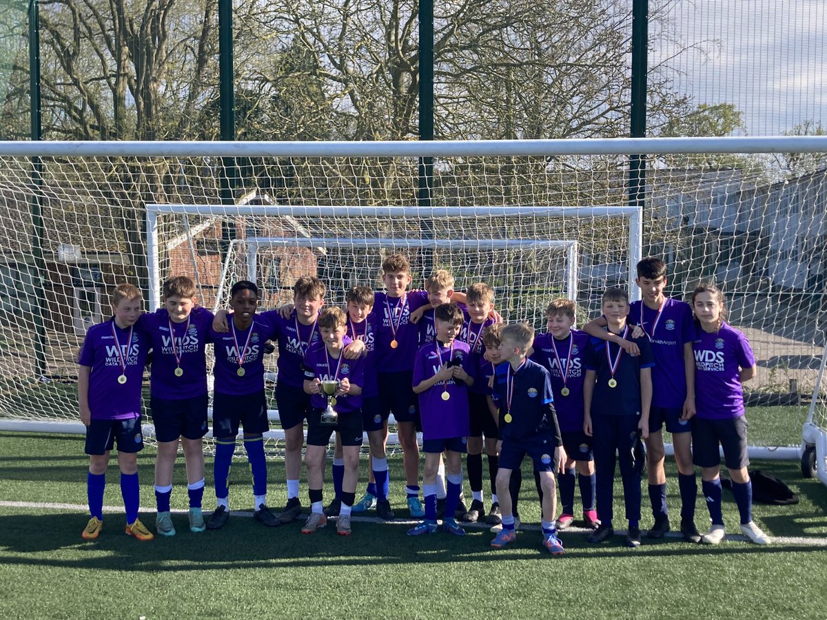 Super proud of Year 8 B team winners of the community cup! 4-1 Against Jane Austin. Well deserved! @Thorpe_PE @tsas_norwich