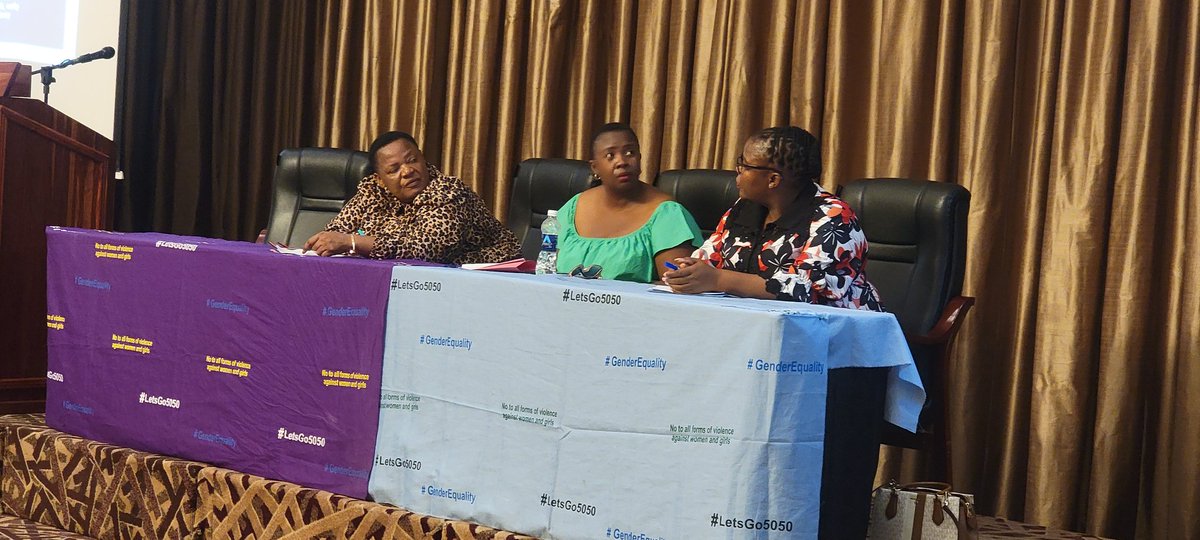 Our #WCW goes to all the brave and courageous women in different leadership positions who keep fighting and advocating for gender equality. May your efforts never stop until our goal is achieved. #LetsGo5050 #WCW @NLinZimbabwe @OxfaminSAF @OxfaminZim @euinzim @OpenSociety