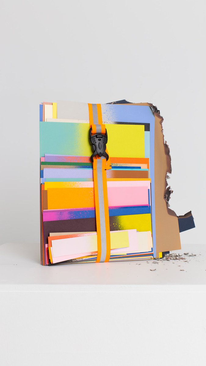 mireiaruizzz's tweet image. C O L O R B L O C K - Recoger, agrupar, ordenar, apretar, contener, desordenar, soltar y quemar parcialmente.
#colorblock #colorpaper #remains #contemporaryart #mireiaruiz #barcelonaart #mireiaysuscosas #color #block #art #colorful #colours #colourful #block #colours #colors