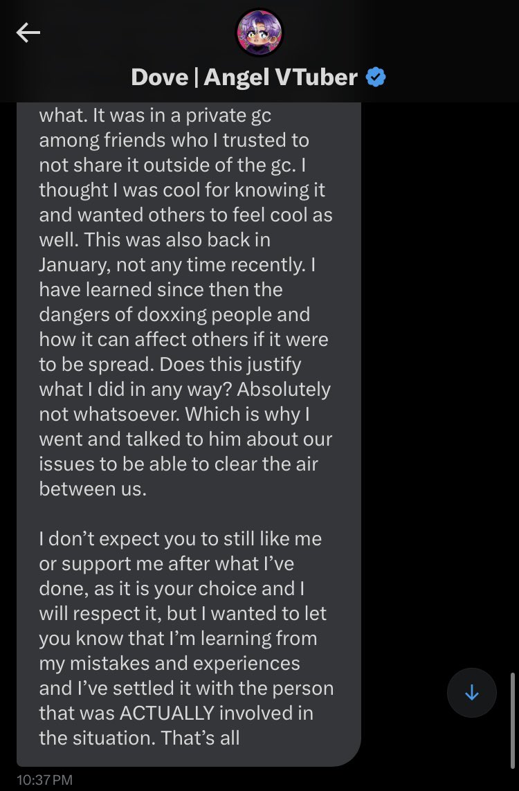 Oh and for any of y’all who try to defend her, I used to be friends with her and here’s evidence of her admitting to doxxing him. I don’t wanna hear SHIT. She can go to hell. 

She’s manipulative and fucking insane.