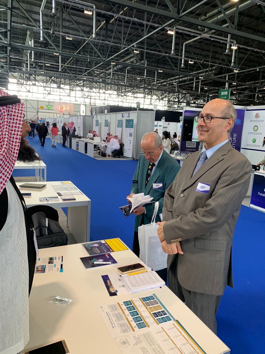 أثناء تقييم المشاركة من لجنة التحكيم في معرض جنيف للاختراعات ٢٠٢٤